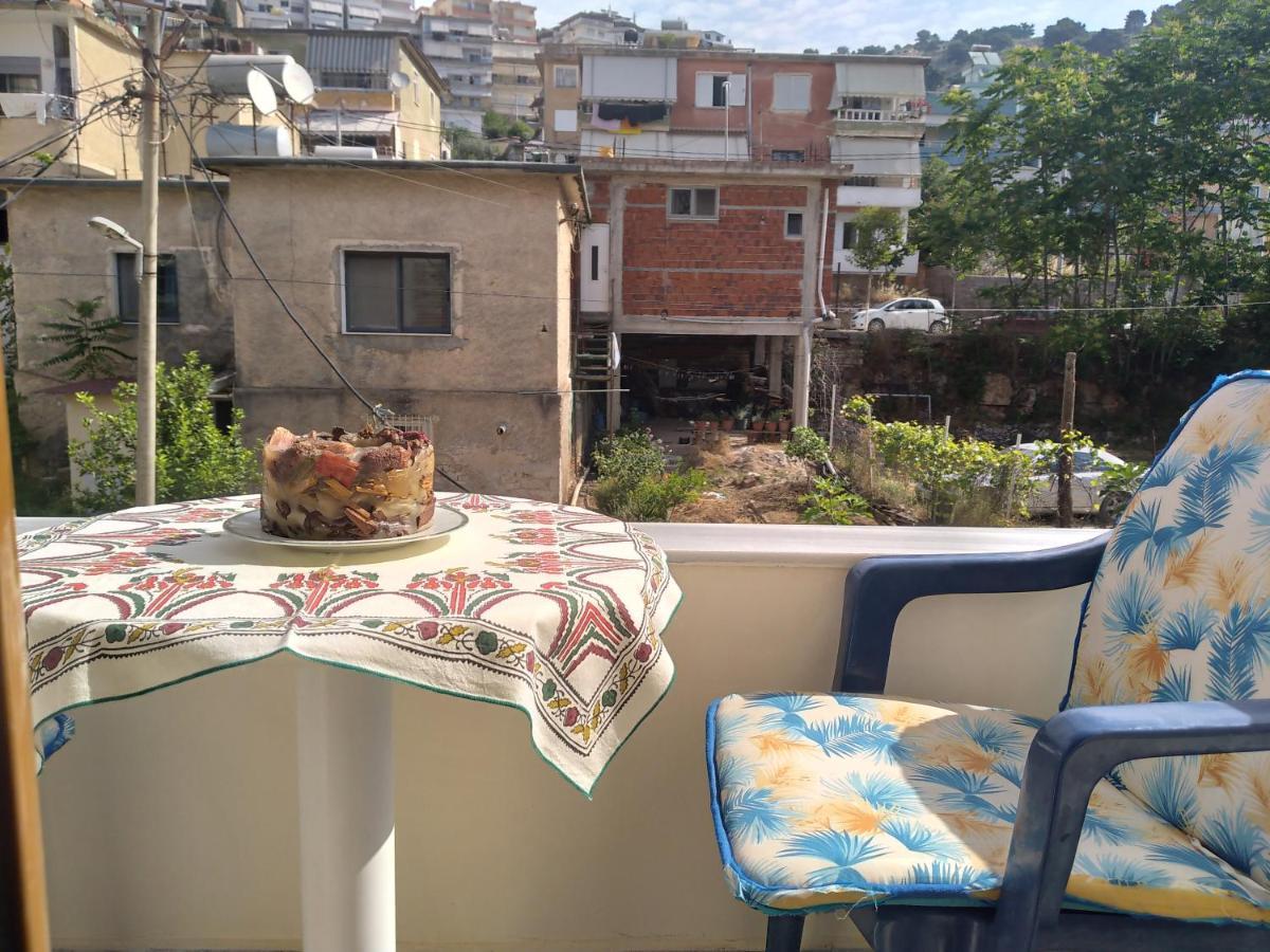 Central Condos Sarandë 外观 照片