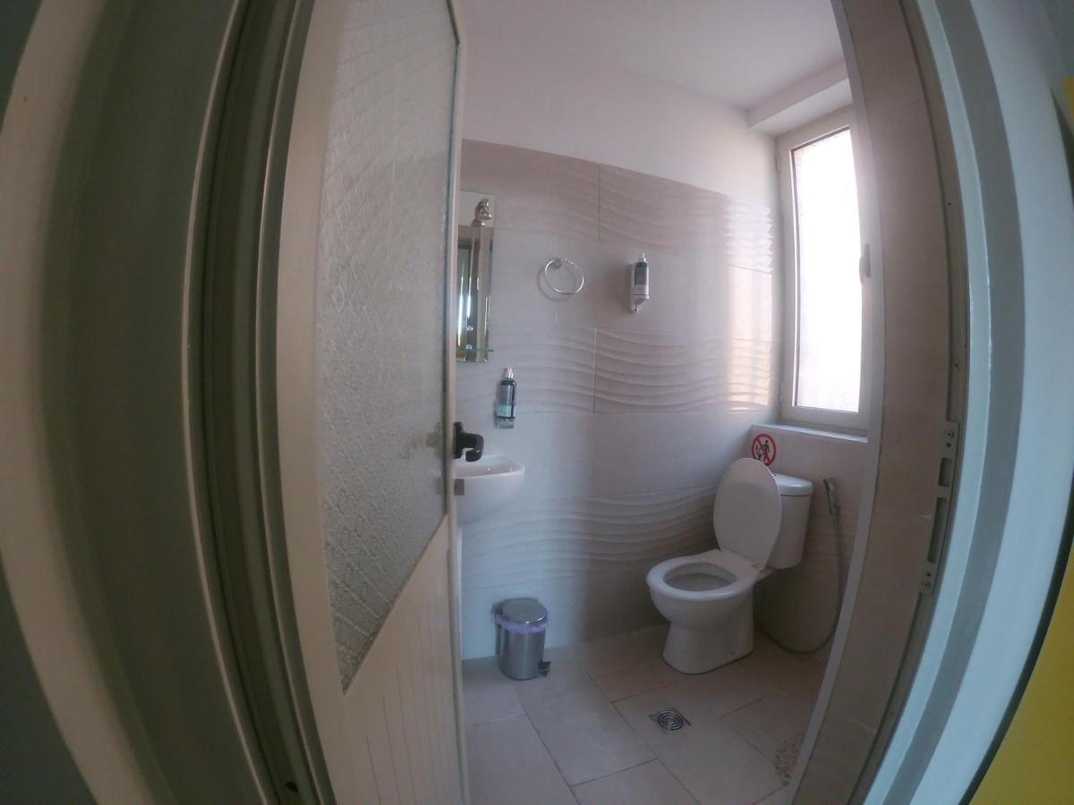 Central Condos Sarandë 外观 照片